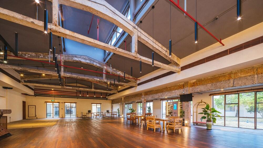 Ramada Encore By Wyndham Shanghai Pudong Airport ภายนอก รูปภาพ