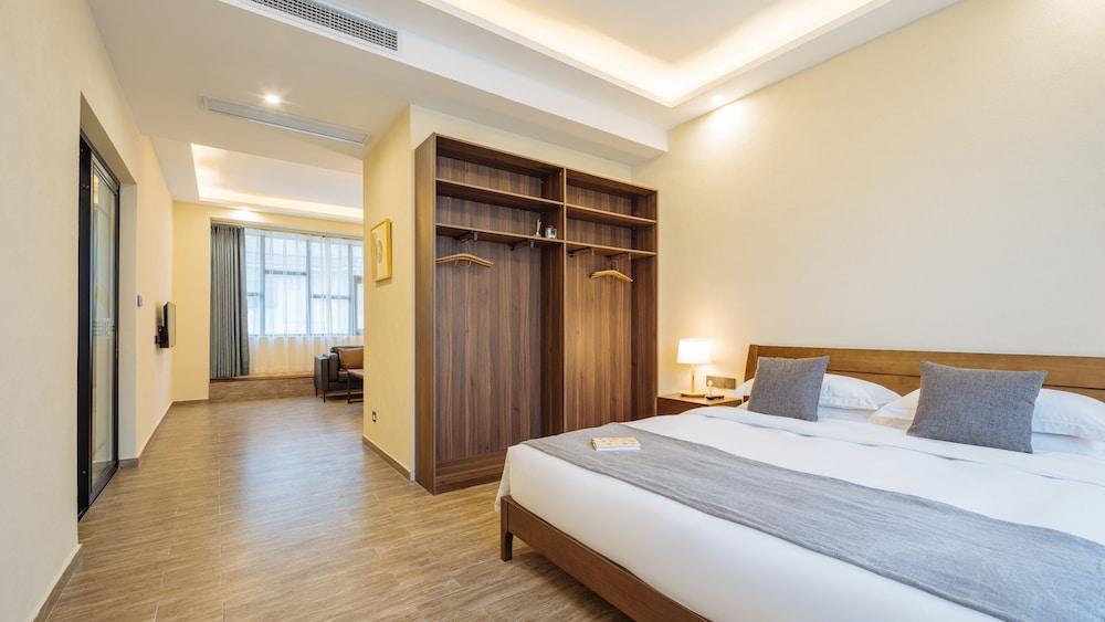 Ramada Encore By Wyndham Shanghai Pudong Airport ภายนอก รูปภาพ