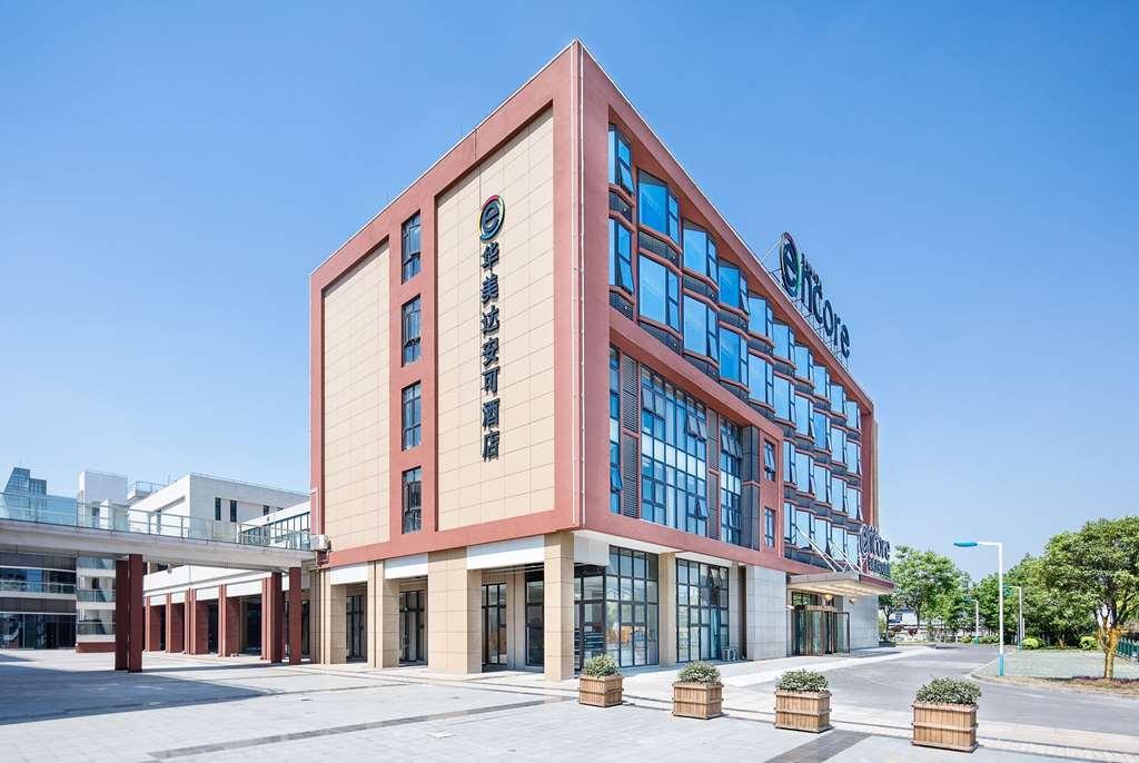 Ramada Encore By Wyndham Shanghai Pudong Airport ภายนอก รูปภาพ